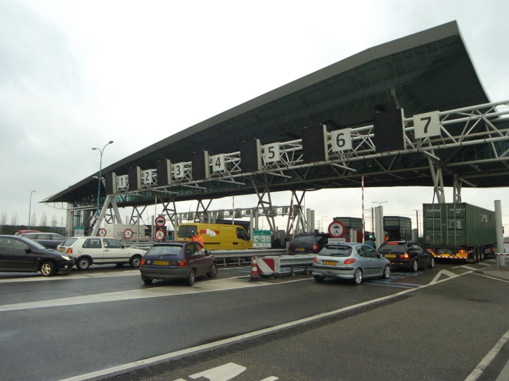 Tolpoorten bij de Westerscheldetunnel