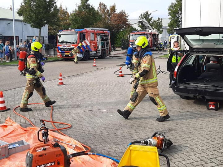 Brandweer Zeeland in actie in Hulst